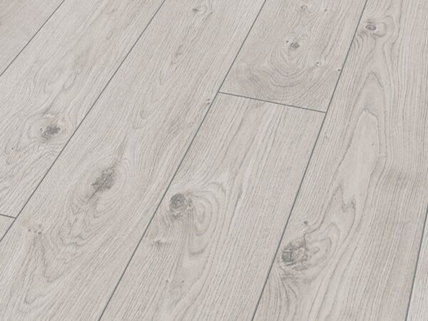 Mammut-Everest-Oak-White-laminate flooring