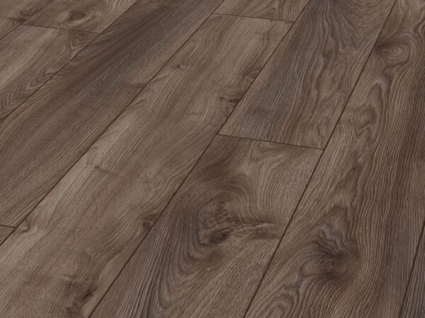 Mammut-Plus-Macro-Oak-Brown laminate flooring